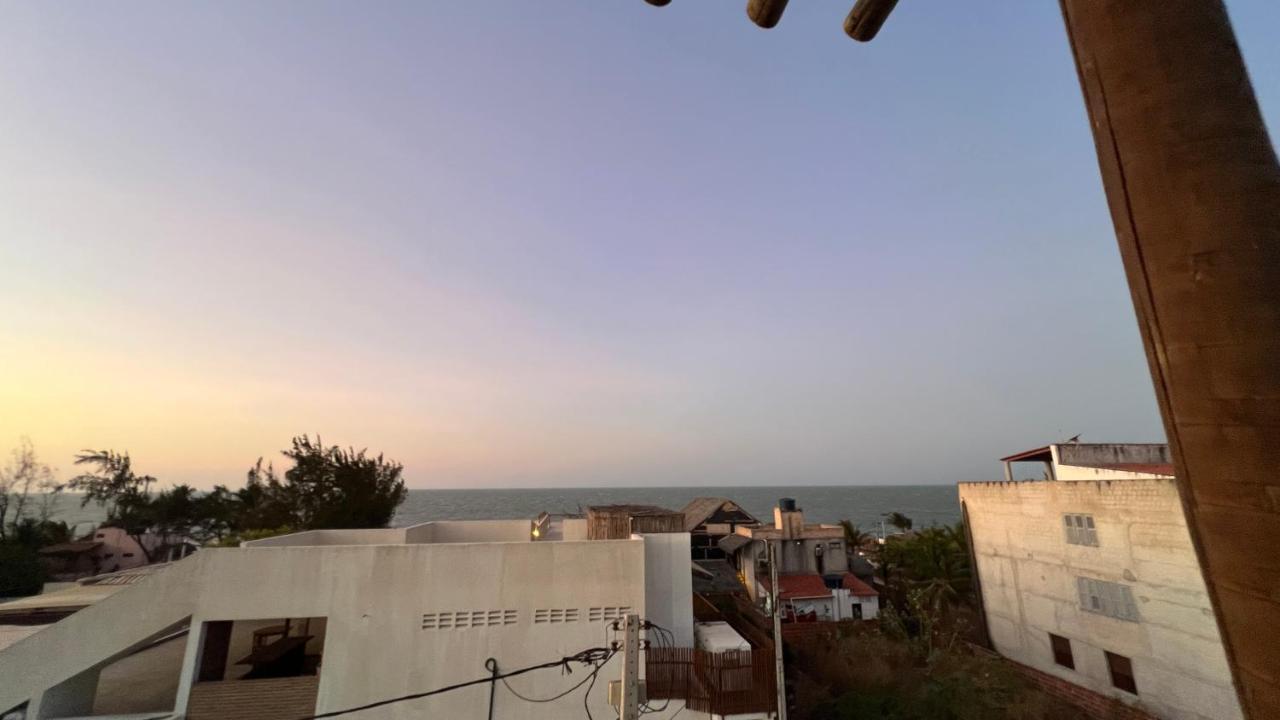 Apartamento Beira Mar Prea Bagian luar foto
